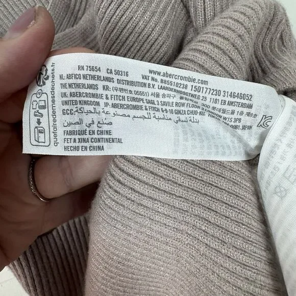 Abercrombie Soft AF Bodysuit Size M Tan Ribbed Square Neck Sleeveless Viscose - Picture 4 of 6